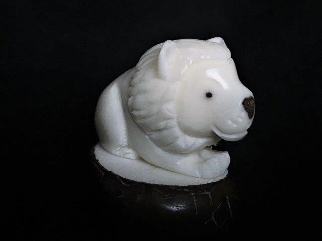 Lion (sitting)