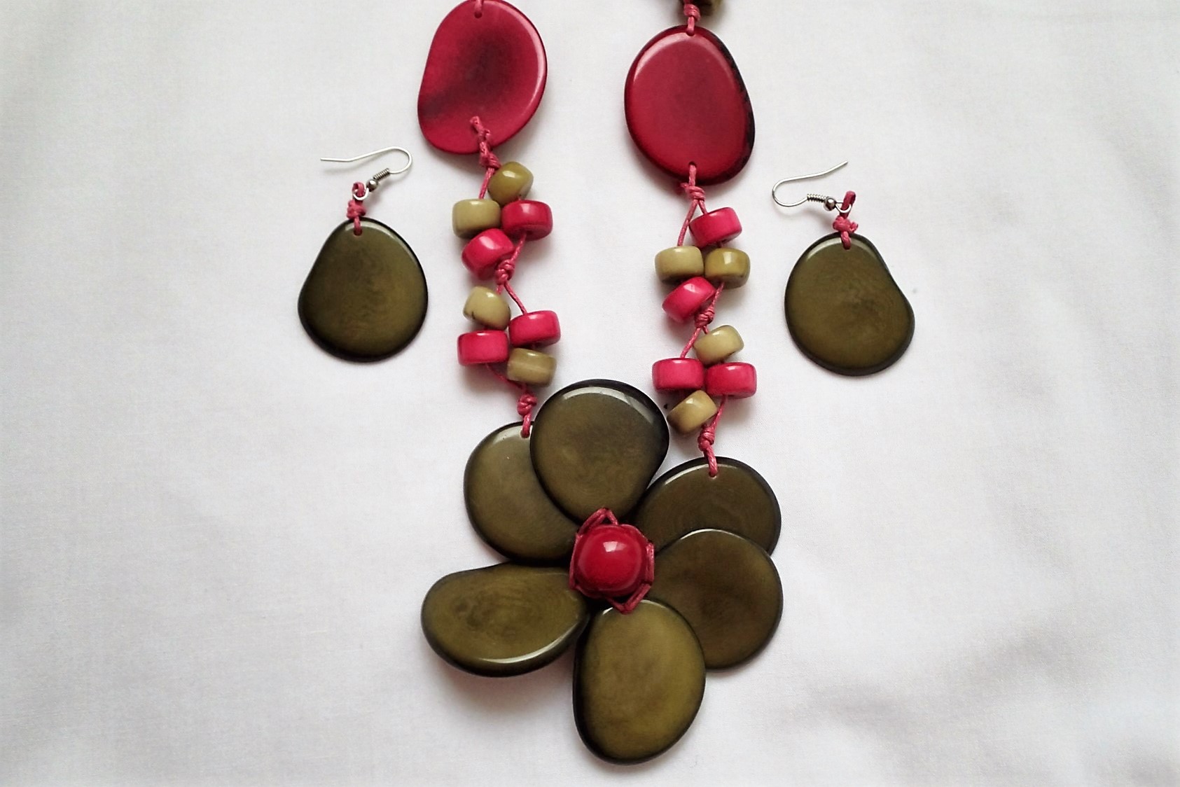 Flower Necklace